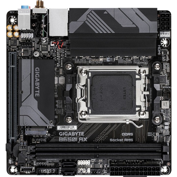 GIGABYTE Carte mère Mini-ITX pour AMD B650I AX AM5 100046466
