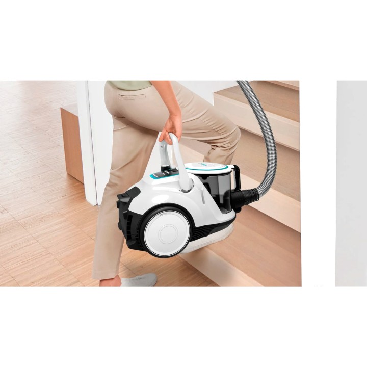 BOSCH Aspirateur de sol sans sac SERIE-6 BGC41XHYG 700W 2,4L