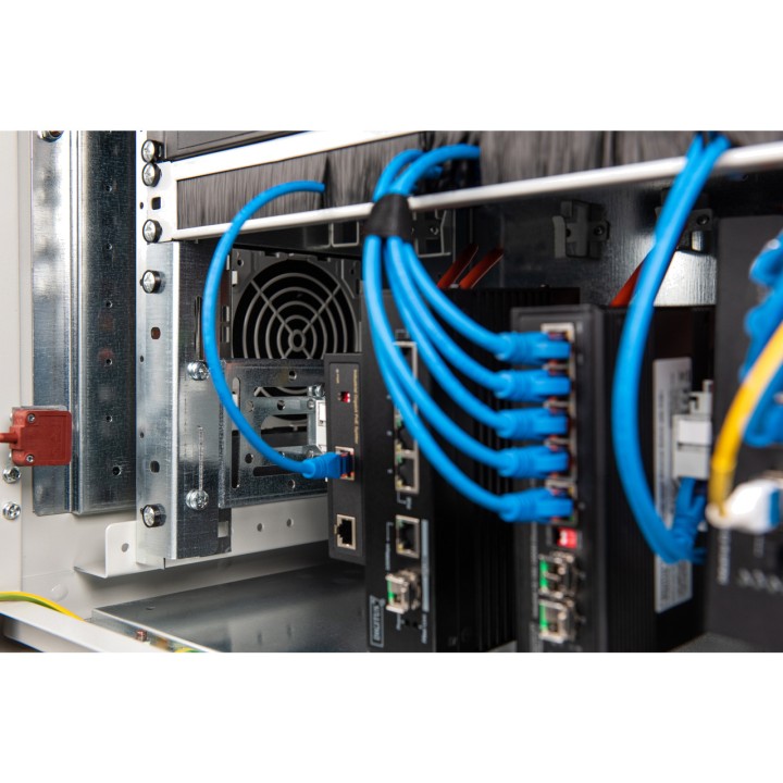 DIGITUS Schienenhalterung für Rackschrank 19" 4U 20KG