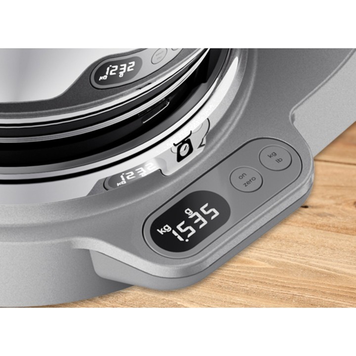 KENWOOD Food processor with integrated scale and kneading
