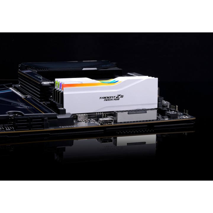 G.SKILL Mémoire RAM DDR5 de 6000 MHz en kit 2 modules avec