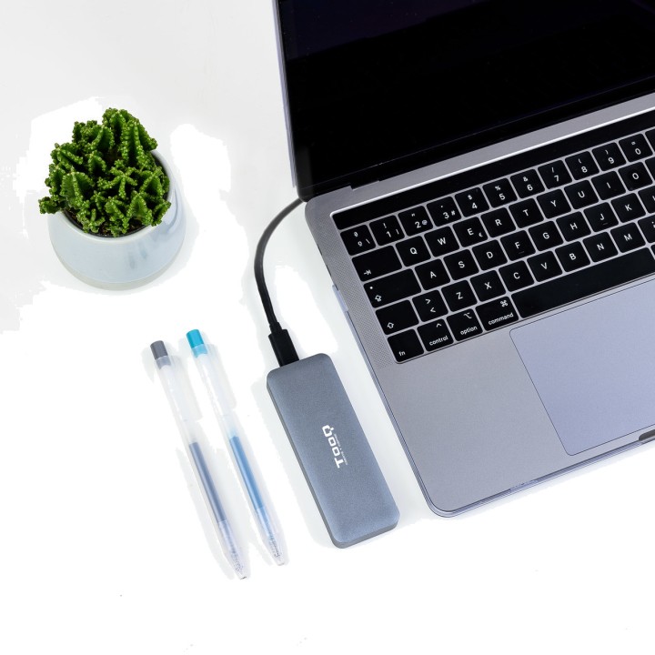 TOOQ Aluminium external enclosure for SSD M.2 SATA TQE-2281G