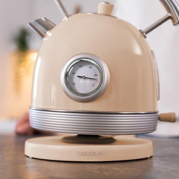 CECOTEC Bollitore elettrico dal design vintage