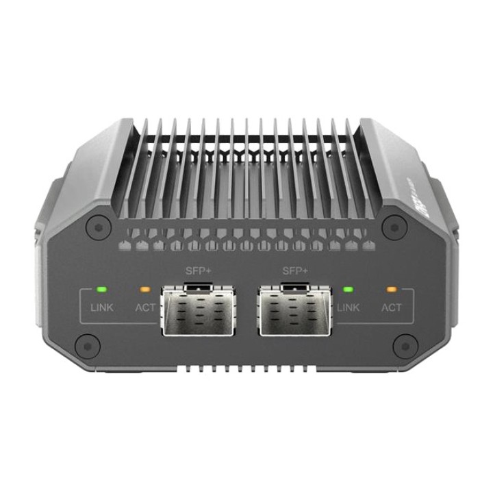 QNAP USB-C-Netzwerkadapter mit zwei 10GbE-SFP+-Ports
