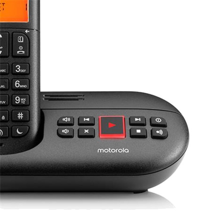 MOTOROLA DECT cordless phone with answering machine E211
