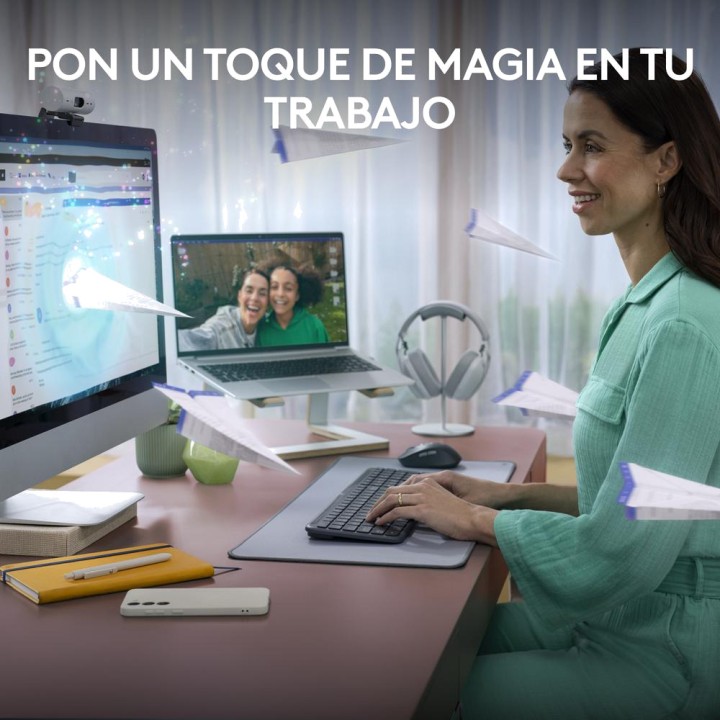 LOGITECH Ultratunn trådlös combo med tangentbord och mus på