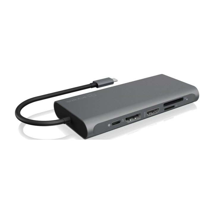 ICY BOX USB-C docking station for three monitors with