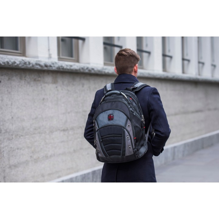 WENGER Zaino per laptop in nylon e poliestere SYNERGY-15,6"