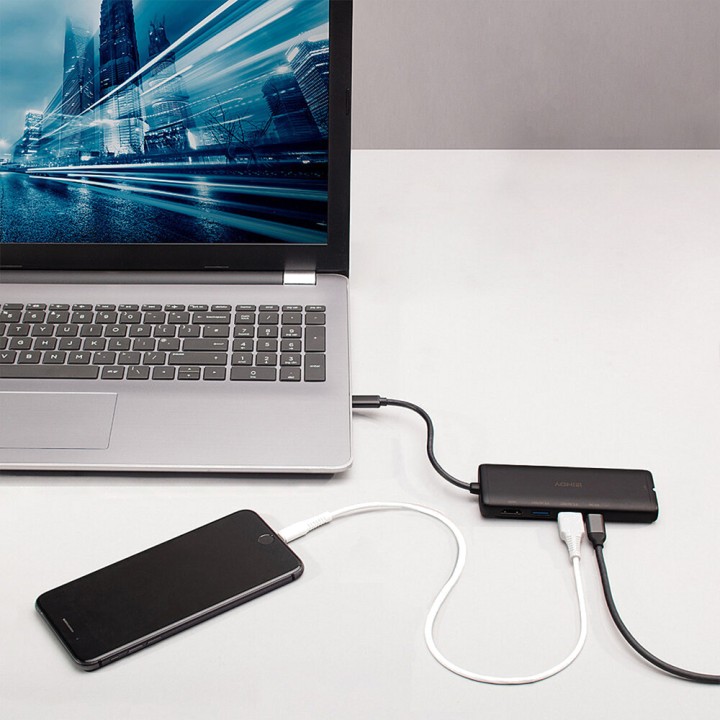 LINDY Station d’accueil USB-C compacte pour ordinateur