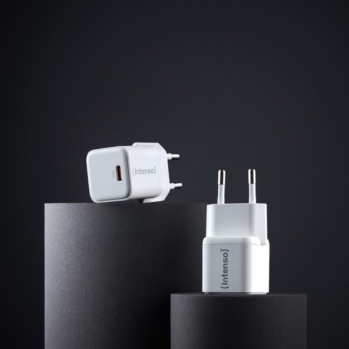 INTENSO 2er-Pack USB-C-GaN-Ladegeräte für die Steckdose W30C
