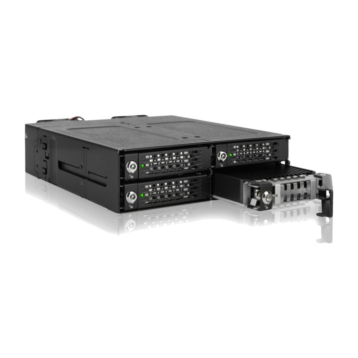 ICY DOCK Rack amovible pour 4 SSD M.2 NVMe