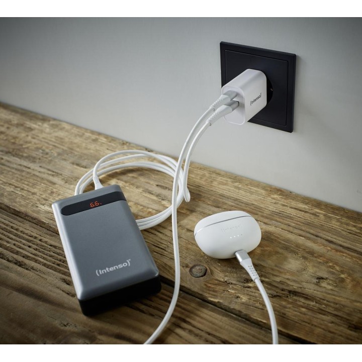 INTENSO Cargador USB de pared con puertos USB-A y USB-C