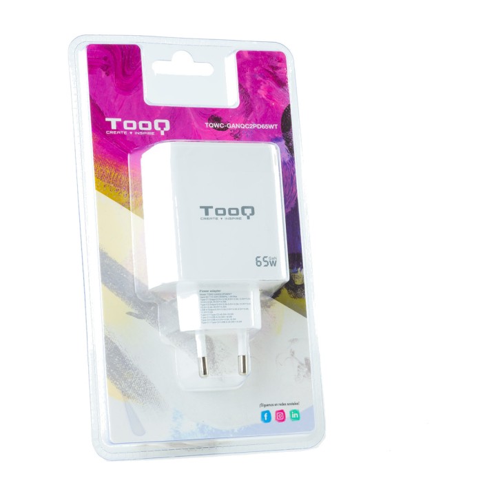 TOOQ Caricatore da parete GaN con tre porte USB, due C e una