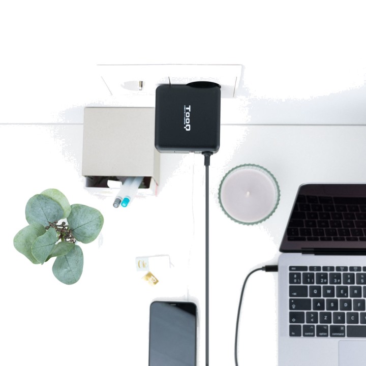 TOOQ Ładowarka USB-C do laptopa z Power Delivery 3.0