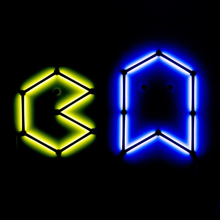 PHOENIX Kit de barras de luz LED inteligentes para pared con control por app AURA-RGB DSP0000014197