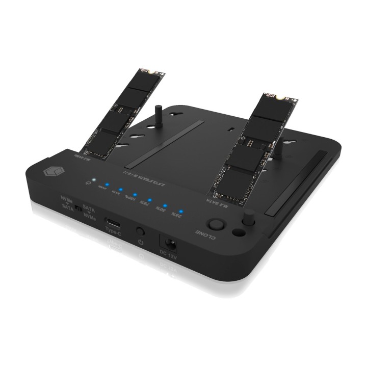 ICY BOX Docking station e clonatore per unità SATA e SSD M.2