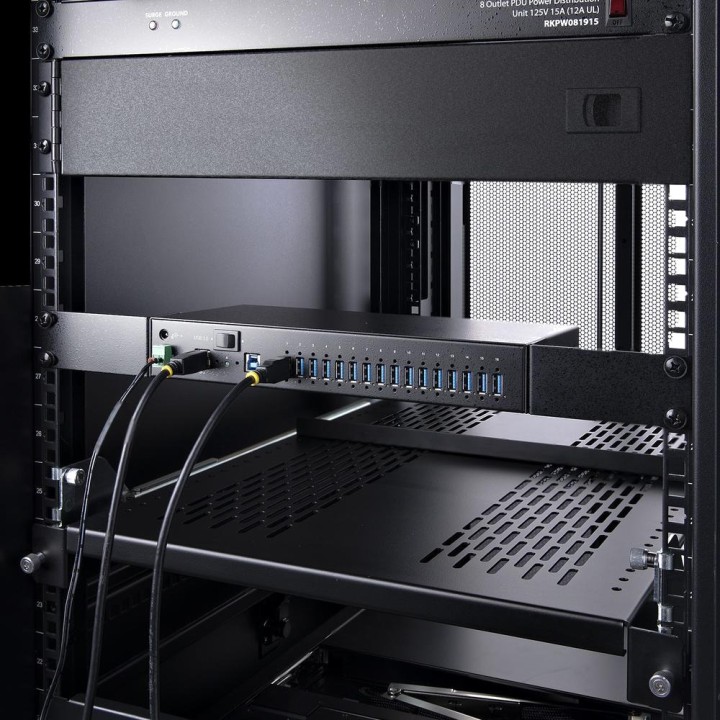 STARTECH.COM Hub USB 3.2 industrial de 16 puertos con