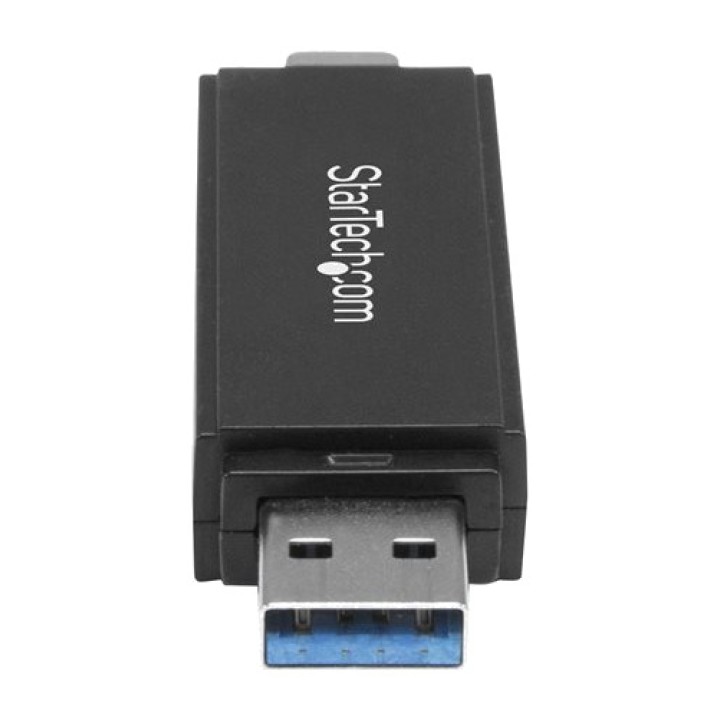 STARTECH.COM SD and microSD card reader with USB-A or USB-C