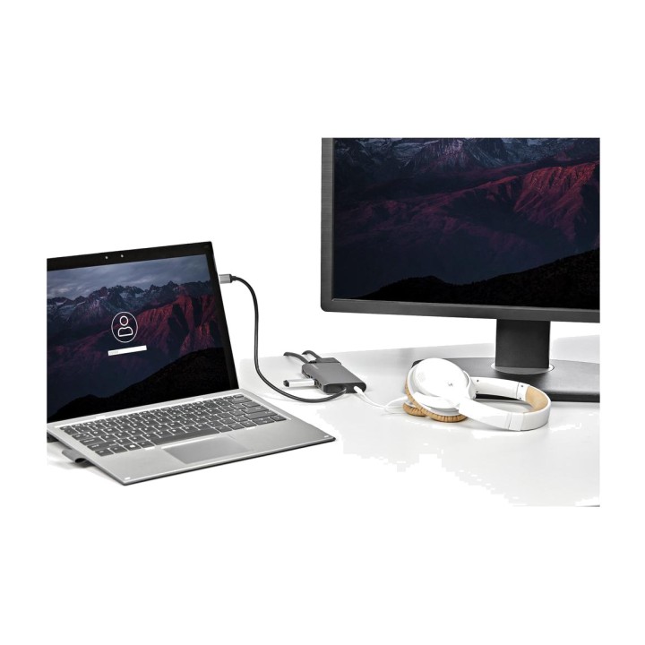 STARTECH.COM Multiportový adaptér USB-C 7 v 1 pro notebook