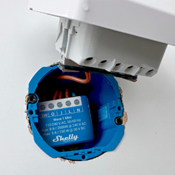 SHELLY Relè smart da incasso con contatti puliti