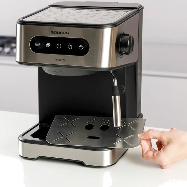 TAURUS Cafetera de hidropresión con vaporizador TRENTO-20BAR