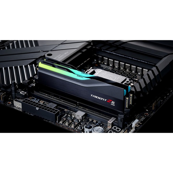 G.SKILL Kit de memória RAM DIMM TRIDENT-Z5-RGB DDR5 5600