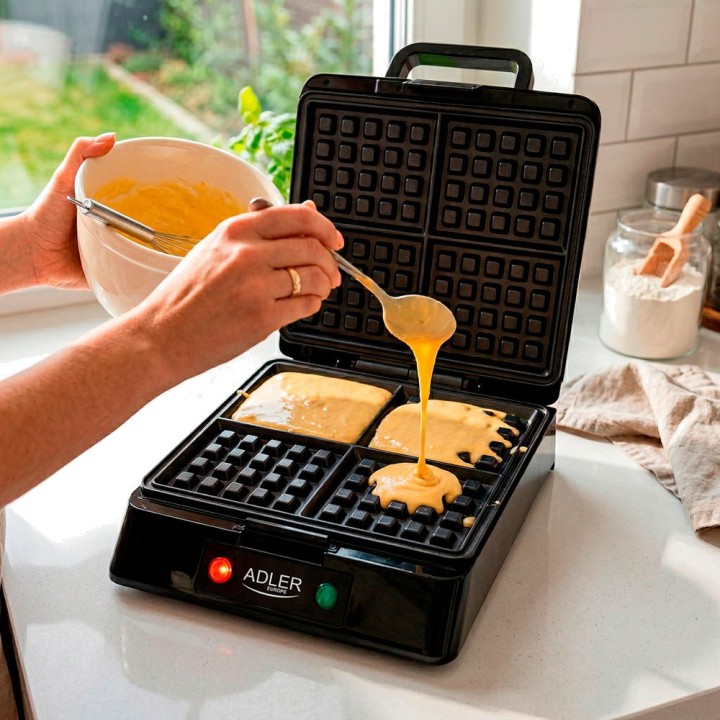 ADLER Piastra elettrica per 4 waffle AD3036 1500 W 57076
