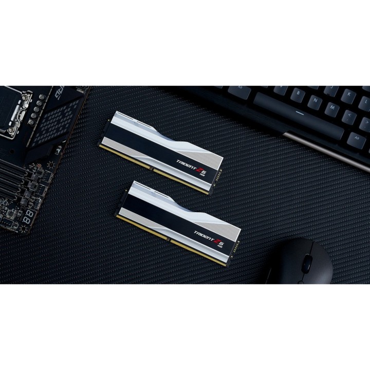 G.SKILL Kit de memória RAM DIMM TRIDENT-Z5-RGB DDR5 6000
