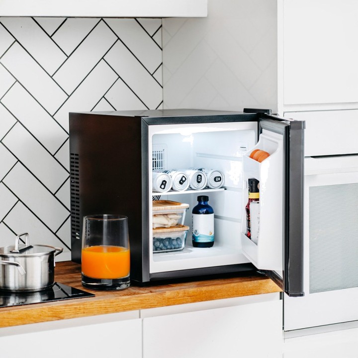 ADLER Réfrigérateur thermoélectrique portable avec étagère