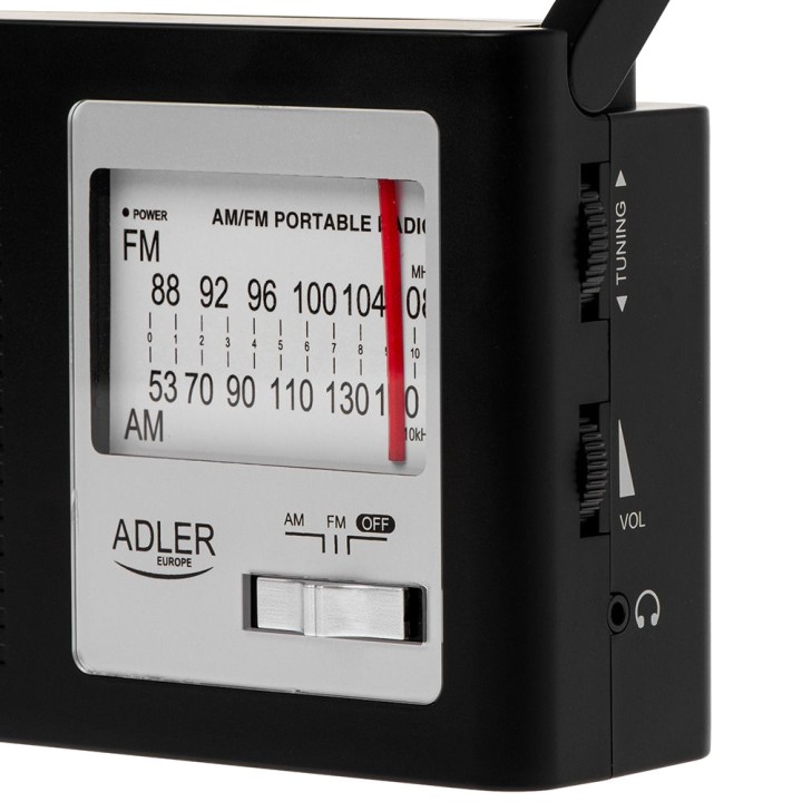 ADLER Tragbares Radio mit Netz- und Batteriebetrieb und