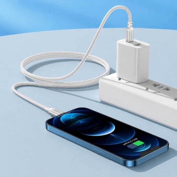 AVANT Câble de charge rapide tressé USB-C vers Lightning 20