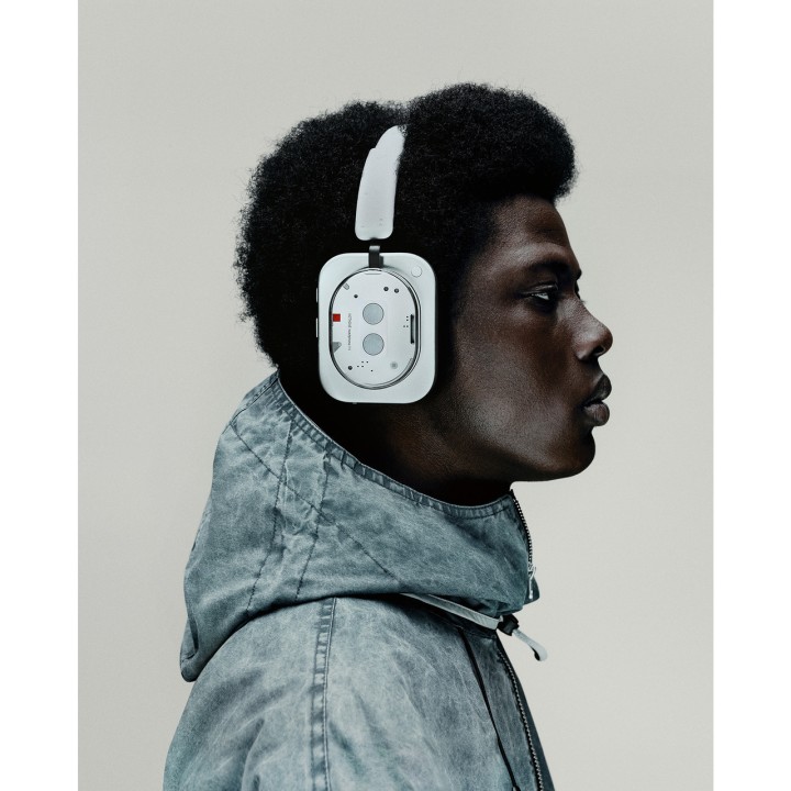 NOTHING Cuffie wireless over-ear con cancellazione del