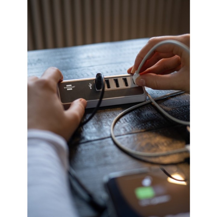 BRENNENSTUHL Asztali USB-töltőállomás 5-PUERTOS 4,2A 1508230