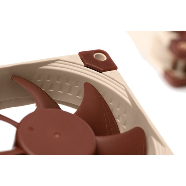 NOCTUA Ventilateur de boîtier PC NF-A8 5V PWM 80MM 1467294