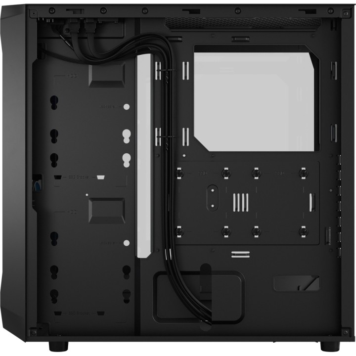 FRACTAL DESIGN Case PC mid tower con vetro temperato FOCUS