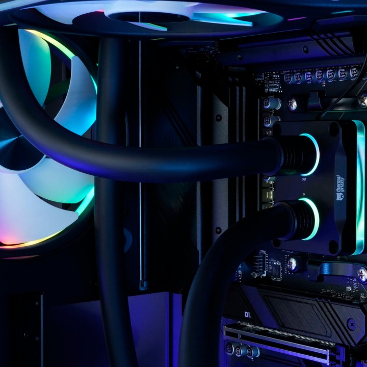 THERMAL GRIZZLY EPDM flexible hose for liquid cooling