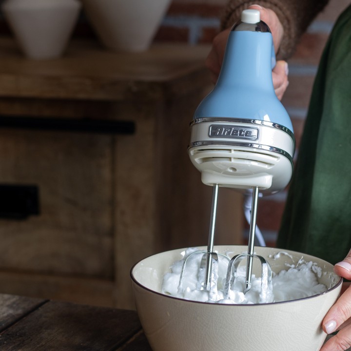 ARIETE Handmixer med vispar och degkrokar VINTAGE 1548 450W