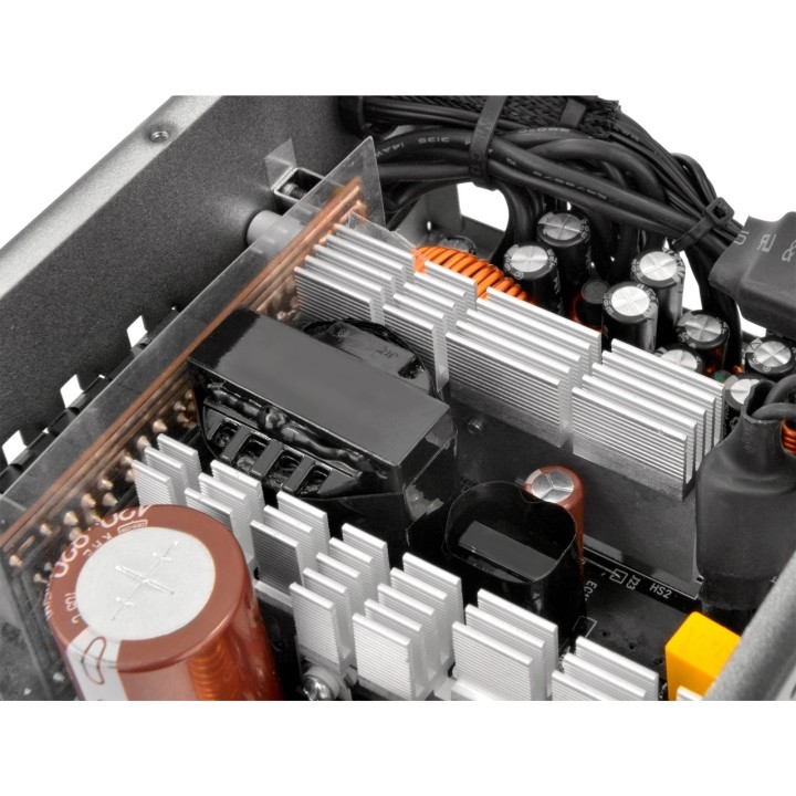 THERMALTAKE Polmodularni napajalnik za osebni računalnik