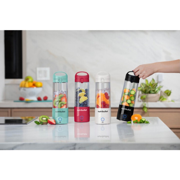 NUTRIBULLET Prenosný stolový mixér na batériu